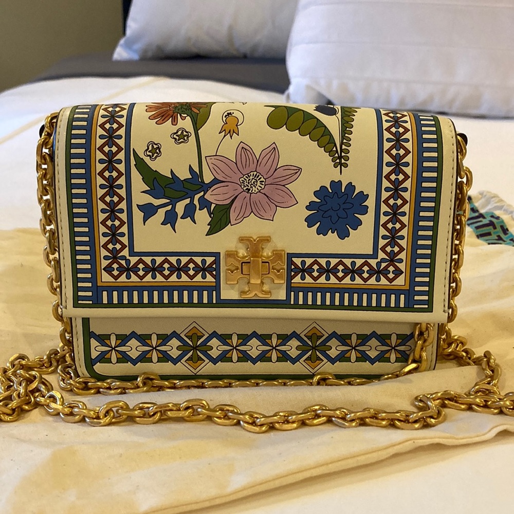 Amazing Tory Burch!